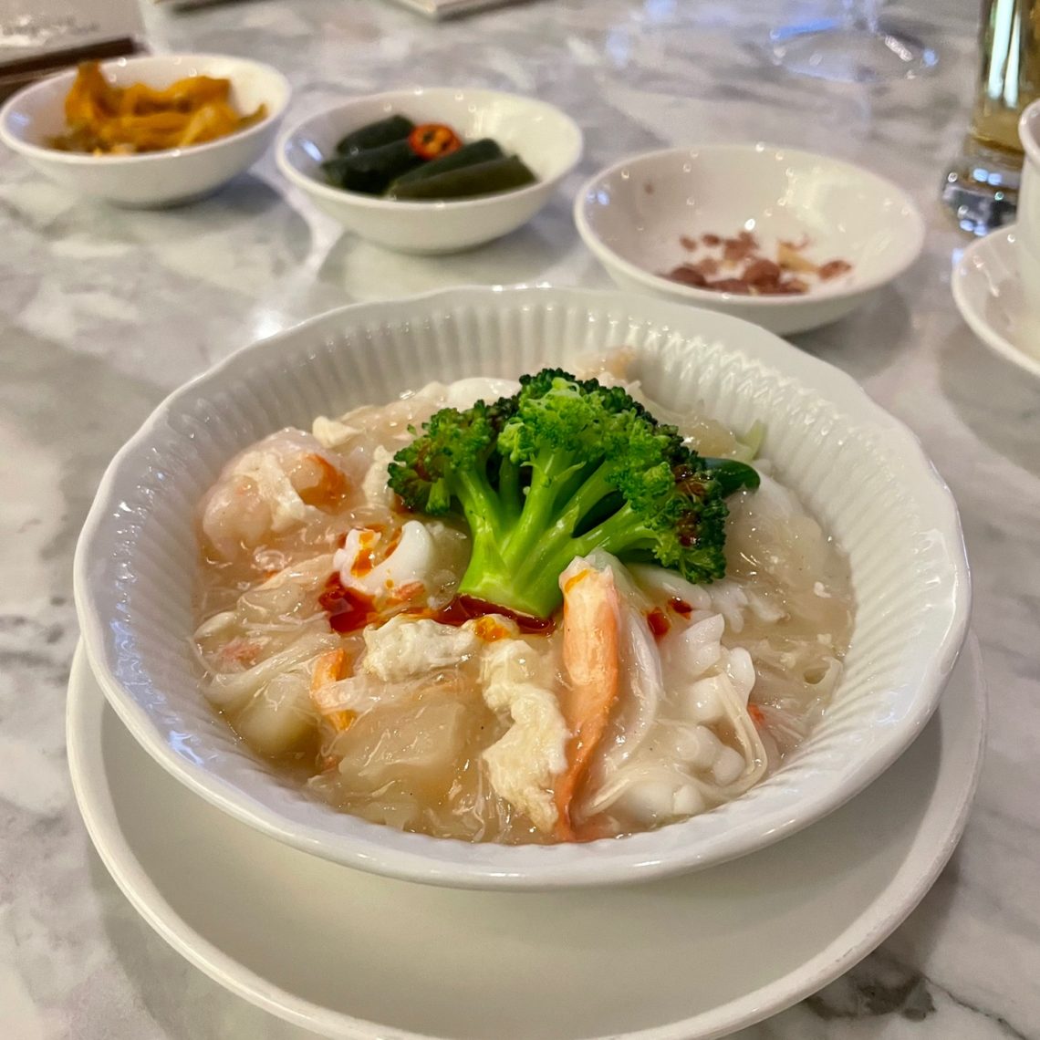Chinese restaurant-crab-soup
